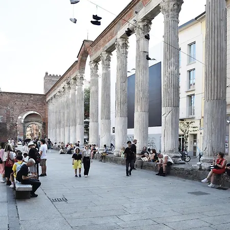 Bilocale Porta Ticinese Milán